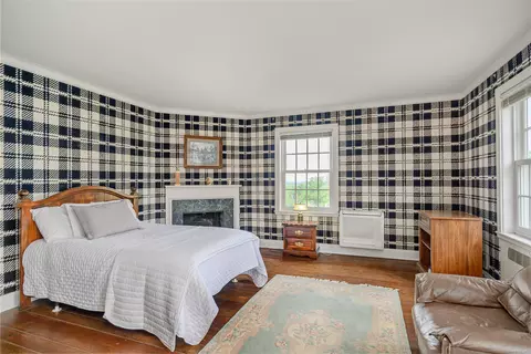 Bedroom - 49 Great Ring Rd, Sandy Hook, CT 06482 photo 4 of 6