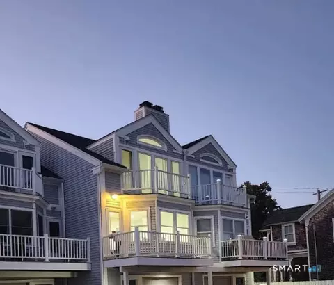 239 Front St #B, New Haven, CT 06513