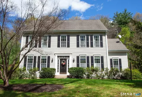 490 New Rd, Avon, CT 06001