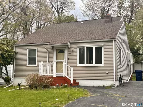 761 Jones Hill Rd, West Haven, CT 06516