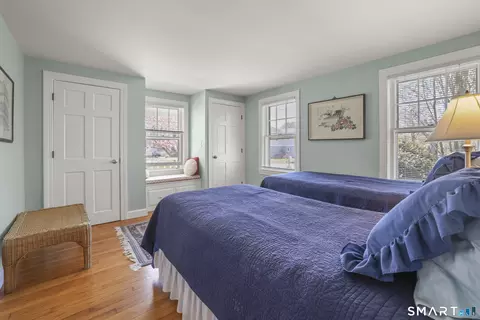 Bedroom - 56 Jupiter Point Rd, Groton, CT 06340 photo 3 of 6