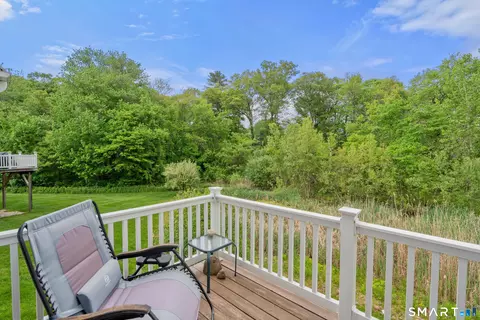 Exterior - 39 Chapman Chase Chase, Windsor Locks, CT 06096 photo 4 of 9