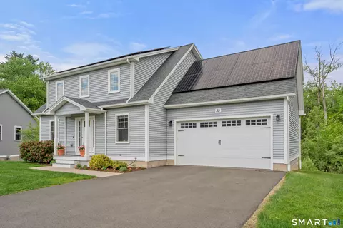 Exterior - 39 Chapman Chase Chase, Windsor Locks, CT 06096 photo 9 of 9