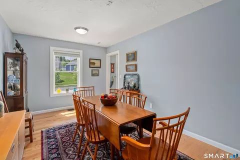Dining - 39 Chapman Chase Chase, Windsor Locks, CT 06096 photo 3 of 3