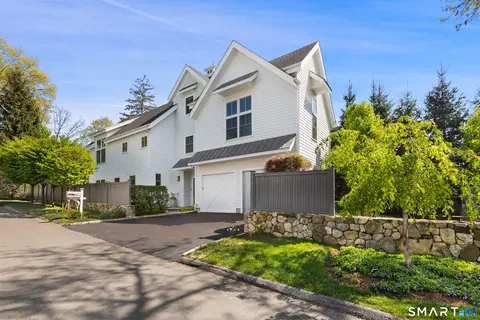 2 Mortar Rock Rd, Westport, CT 06880