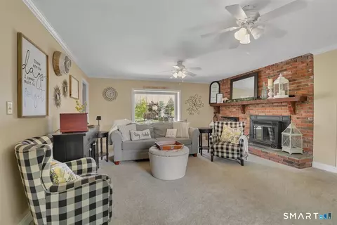 Living - 72 Old Post Rd, Wethersfield, CT 06109 photo 1 of 3