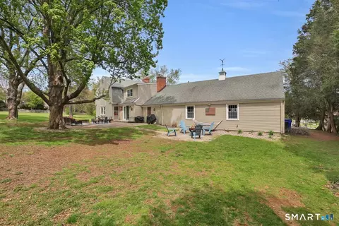 Exterior - 72 Old Post Rd, Wethersfield, CT 06109 photo 3 of 6