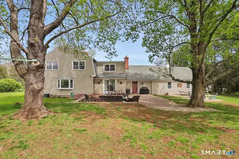 Exterior - 72 Old Post Rd, Wethersfield, CT 06109 photo 4 of 6