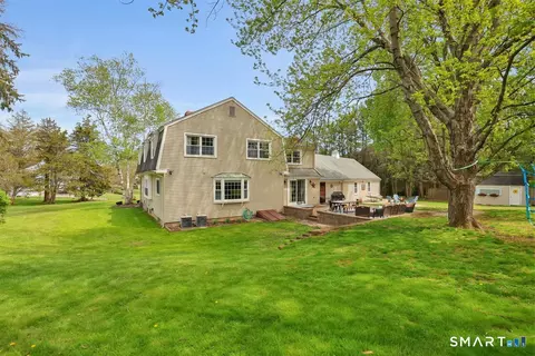 Exterior - 72 Old Post Rd, Wethersfield, CT 06109 photo 5 of 6