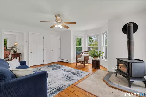 Living - 13 Platt Ln, Deep River, CT 06417 photo 2 of 5