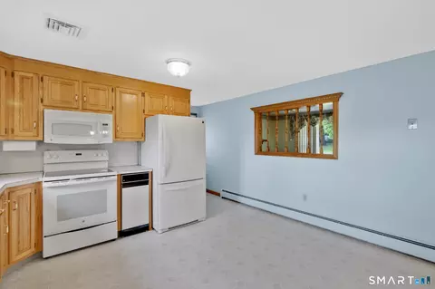 Kitchen - 368 Rye St, Broad Brook, CT 06016 photo 3 of 3
