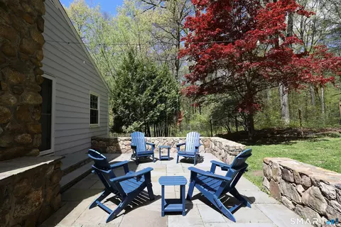 Exterior - 39 Seventy Acre Rd, Redding, CT 06896 photo 14 of 16