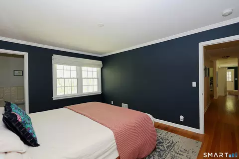 Bedroom - 39 Seventy Acre Rd, Redding, CT 06896 photo 3 of 5