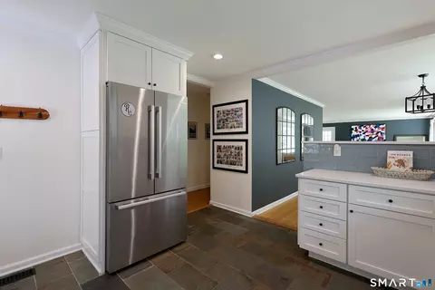 Kitchen - 39 Seventy Acre Rd, Redding, CT 06896 photo 4 of 4