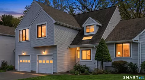 14 Lilac Ln #14, Farmington, CT 06032