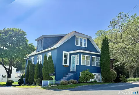 31 Hillcrest Ave, Waterbury, CT 06705