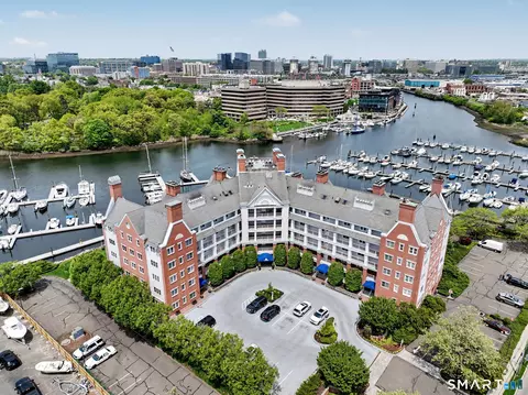 43 Harbor Dr #311, Stamford, CT 06902