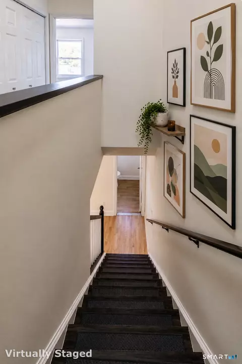 Entry Way - 75 Commodore Cmns #75, Derby, CT 06418 photo 7 of 8