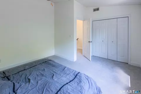 Bedroom - 75 Commodore Cmns #75, Derby, CT 06418 photo 3 of 6