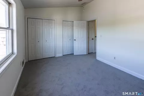 Bedroom - 75 Commodore Cmns #75, Derby, CT 06418 photo 5 of 6
