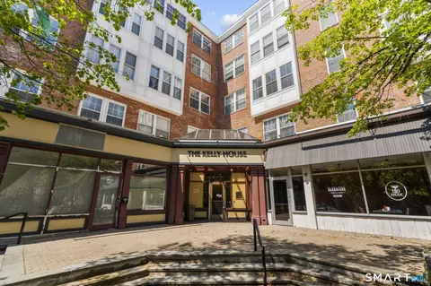 196 Crown St #406, New Haven, CT 06511