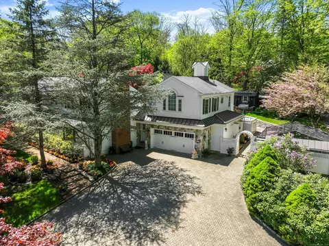 463 N Salem Rd, Ridgefield, CT 06877