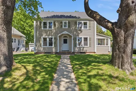 101 Leffingwell Ave, Waterbury, CT 06710
