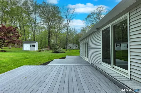 Exterior - 41 Tuttle Ct, Bethany, CT 06524 photo 9 of 9