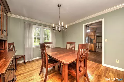 Dining - 41 Tuttle Ct, Bethany, CT 06524 photo 1 of 2