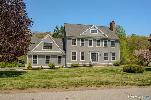 4 Acorn Dr, East Haddam, CT 06423
