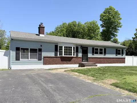 8 Tracy Ter, Seymour, CT 06483