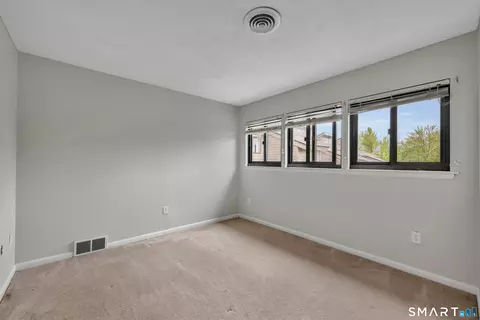 Bedroom - 185 Spring St #185, Wethersfield, CT 06109 photo 2 of 7