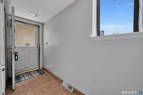 Entry Way - 185 Spring St #185, Wethersfield, CT 06109 photo 1 of 1