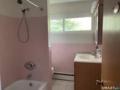 Bath - 107 Centerbrook Rd, Hamden, CT 06518 photo 2 of 2
