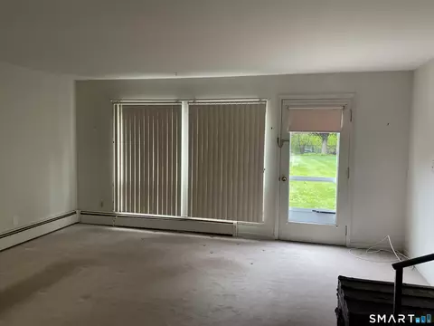Living - 107 Centerbrook Rd, Hamden, CT 06518 photo 3 of 4