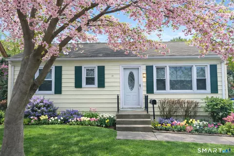 14 Dale Pl, Stamford, CT 06906
