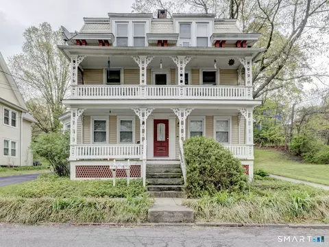 90 Humphrey St, Seymour, CT 06483