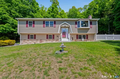 195 Lasky Rd, Beacon Falls, CT 06403