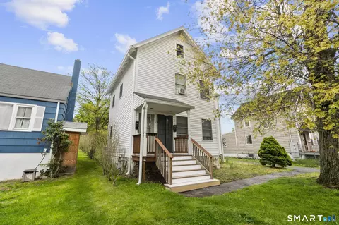 18 Ivy Pl, Norwalk, CT 06854