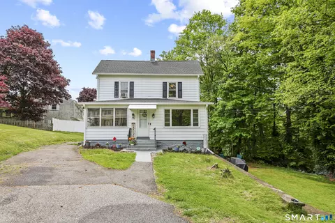 118 Cole St, Torrington, CT 06790
