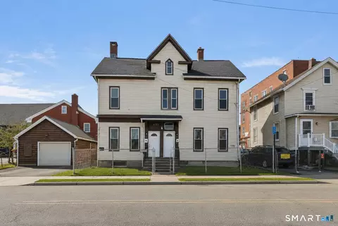57-59 Milne St, Bridgeport, CT 06605