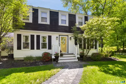 Exterior - 3 Cherokee Dr, Brookfield, CT 06804 photo 2 of 11