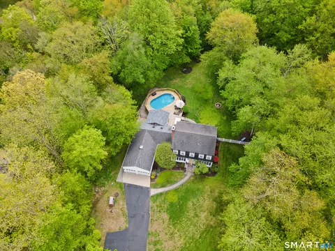 View/Area - 3 Cherokee Dr, Brookfield, CT 06804 photo 1 of 2
