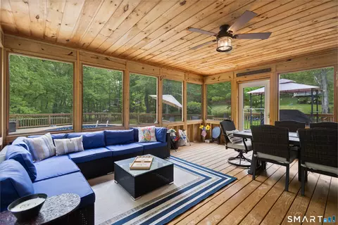 Exterior - 3 Cherokee Dr, Brookfield, CT 06804 photo 3 of 11