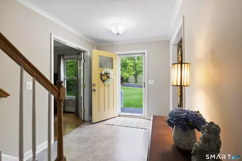 Entry Way - 3 Cherokee Dr, Brookfield, CT 06804 photo 1 of 3