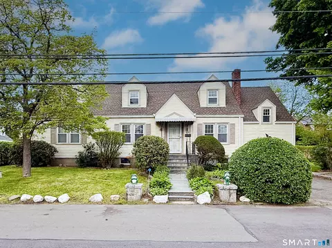26 Sention Ave, Norwalk, CT 06850