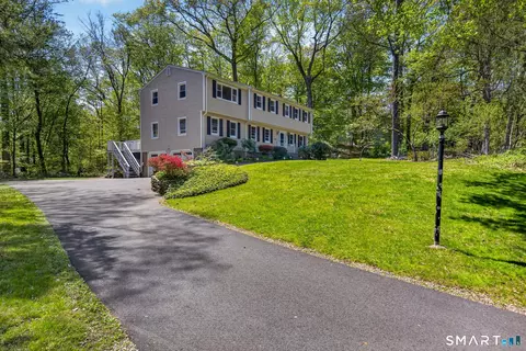 Exterior - 482 Luba Dr, Orange, CT 06477 photo 4 of 4