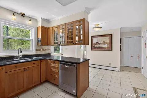 Other - 482 Luba Dr, Orange, CT 06477 photo 3 of 7