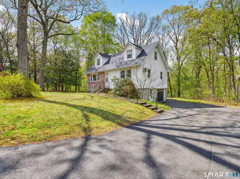 47 Park Rd, Colchester, CT 06415