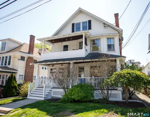 41-43 Otis St, Norwich, CT 06360